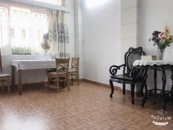 Mrs Cuc's House - Photo3