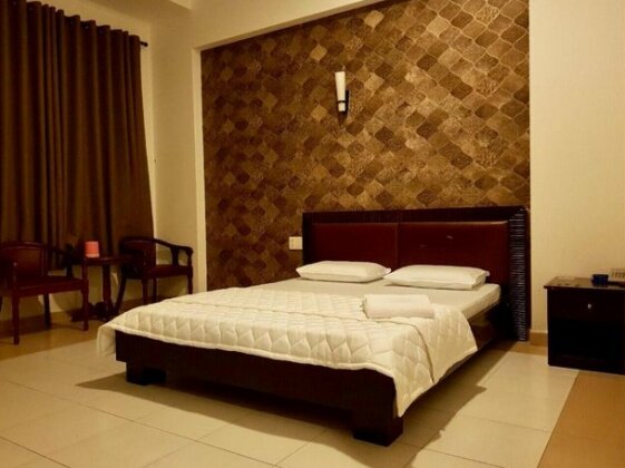 Nhat Van Hotel