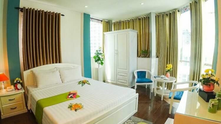 Platinum Hotel Ho Chi Minh City - Photo2