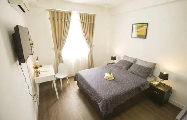 RedDoorz @ Dinh Cong Trang Street - Photo2