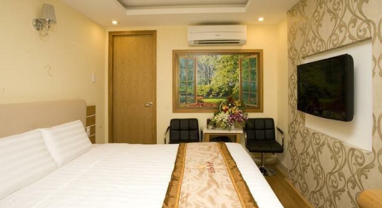 Selena Hotel - Photo5