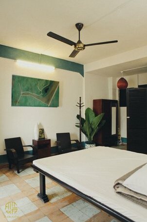 Tran's House Le Colonial - Photo2