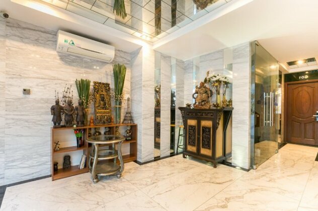 Universe Apartment - Photo3