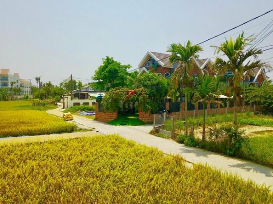 LUXURY FLOWER Villa in Hoian - Photo2