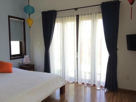 Tom's House - Photo3