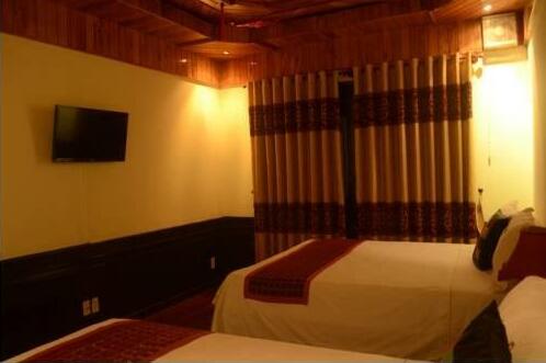 Ancient House Hotel Hue - Photo4