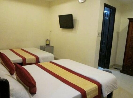 Canary Hotel Hue - Photo4