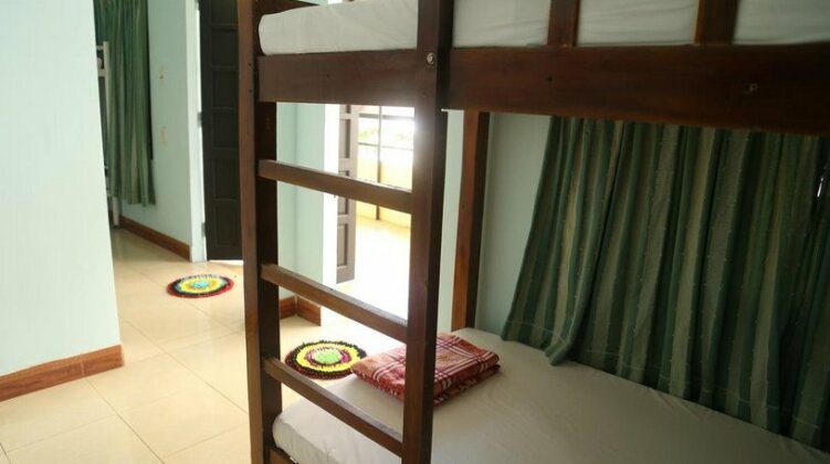 FA Backpackers Hostel - Photo4