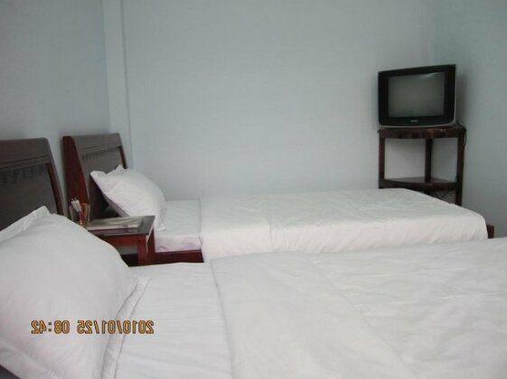 Hoa Cuc Xanh Mini Hotel - Photo4