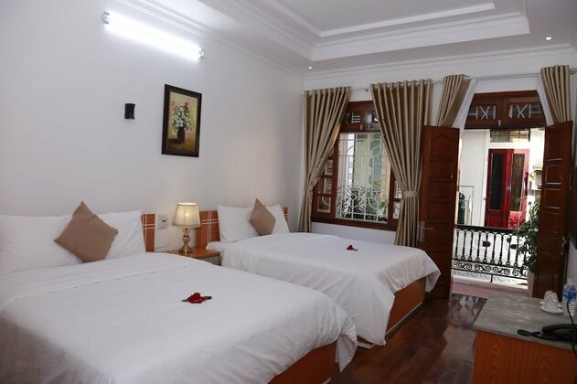 Moon & Sun Hotel - Photo2