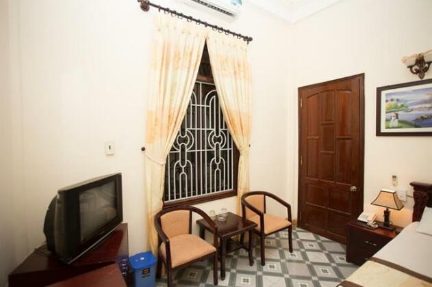 Truong Phu Hotel - Photo4