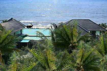 Del Sol Beach Villas & Spa