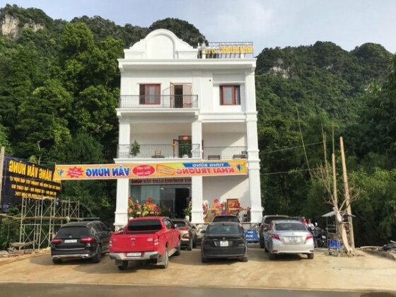 Van Hung Motel