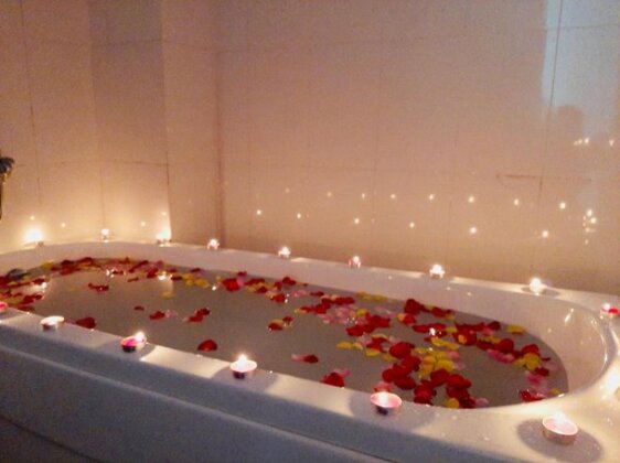 Villa Hotel - Homestay - Photo2