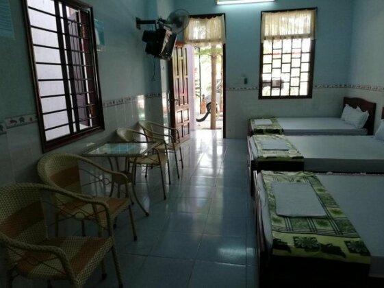 Quoc Hung - Photo5