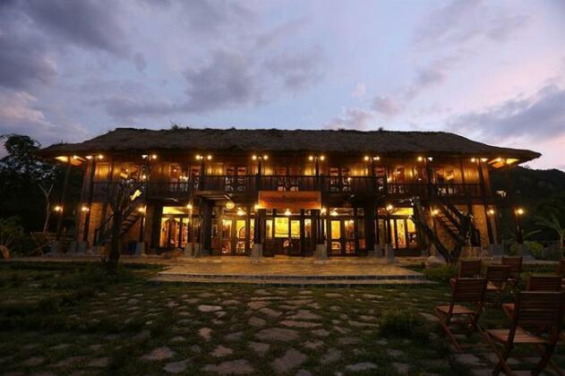 Mai Chau Ecolodge