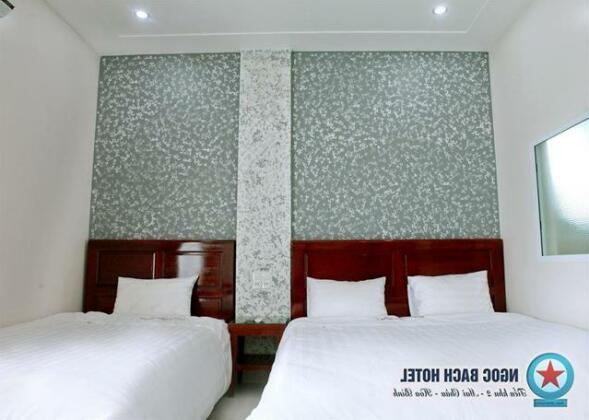Ngoc Bach Hotel - Photo2