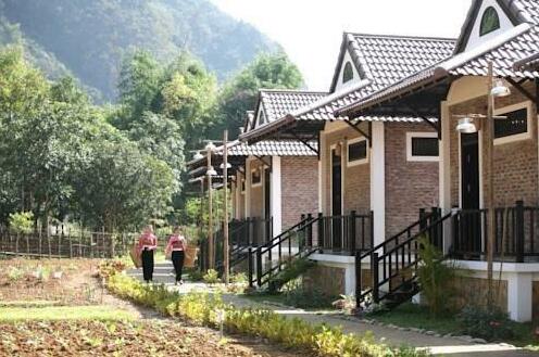 Sol Bungalows - Photo2
