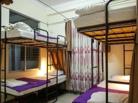 Backpack Abode Hostel - Photo5
