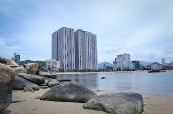 Beach Front Apartments Nha Trang