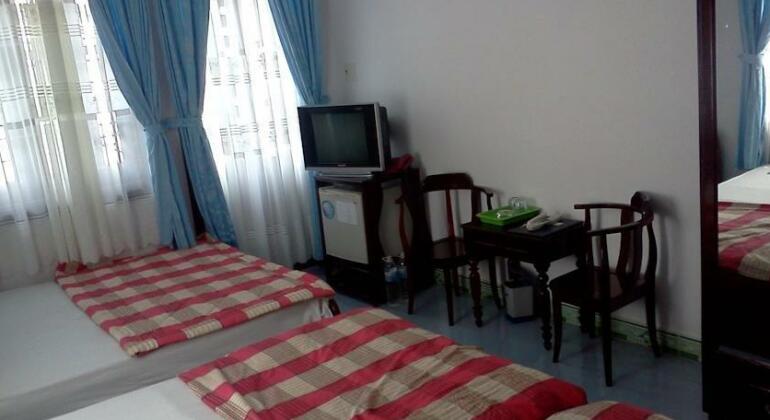 Cam Trang Hotel - Photo3