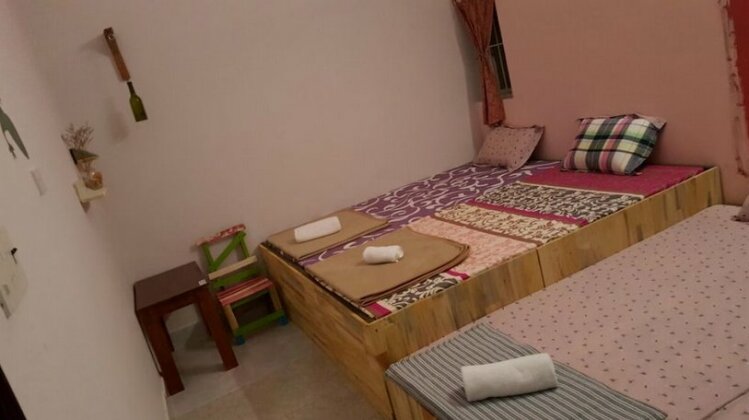 Little Home Hostel Nha Trang - Photo4