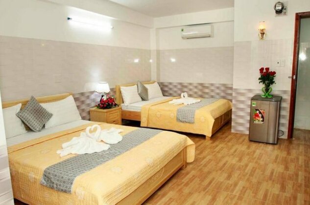 Vinh Danh Hotel and Apartment - Photo4