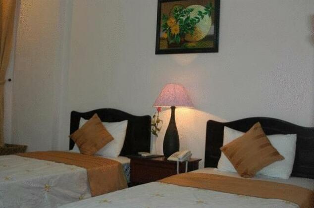Violet Hotel - Photo5