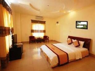 Quang Dung Hotel - Photo2