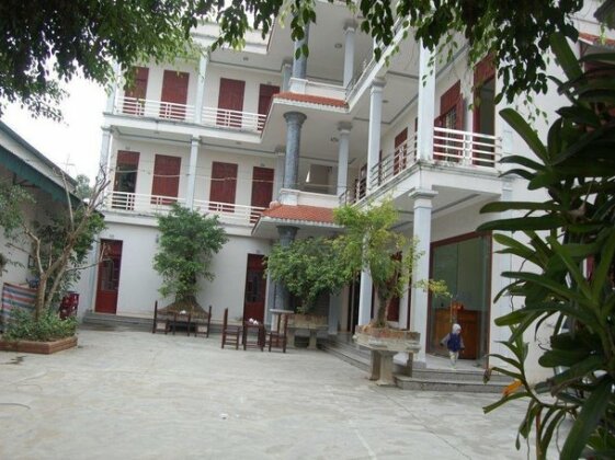 Photo 3