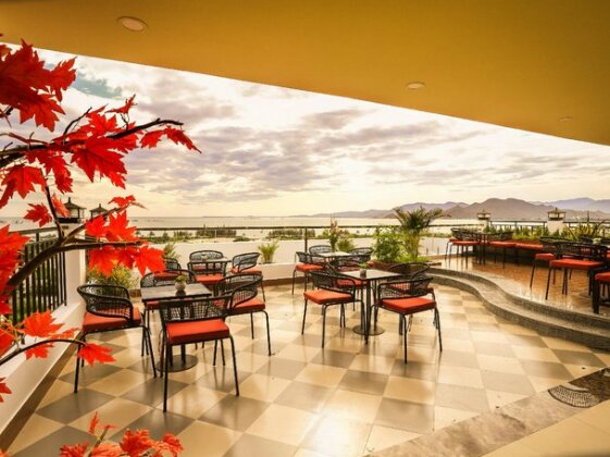 Hacom Galaxy Hotel - Photo2