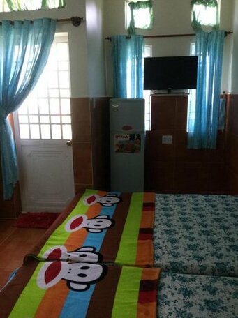 Nhu Y Guesthouse - Photo3