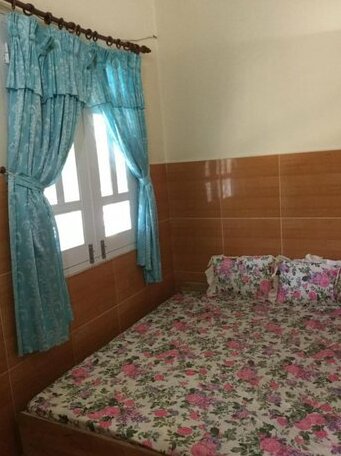 Nhu Y Guesthouse - Photo4