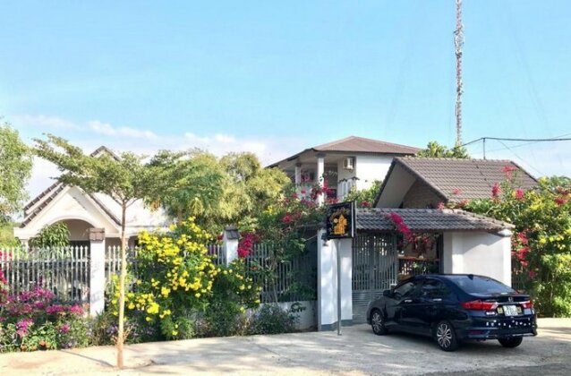 Co Tu's Homestay - Mui Ne