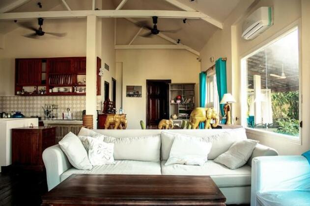 Elephant House Ocean - Photo3