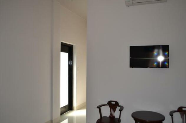 Hoan Vu Universe - Photo4