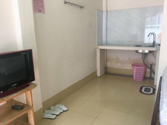 Home Stay 143 NDC - Photo4