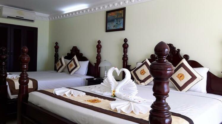 Ocean Front Hotel - Photo2