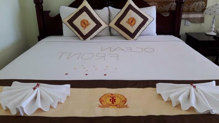 Ocean Front Hotel - Photo4