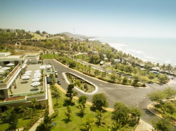 Ocean Vistar Resort & Residence Mui Ne - Photo3