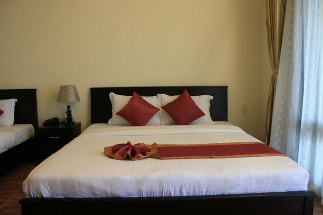 Sun & Sands Beach Hotel - Photo5