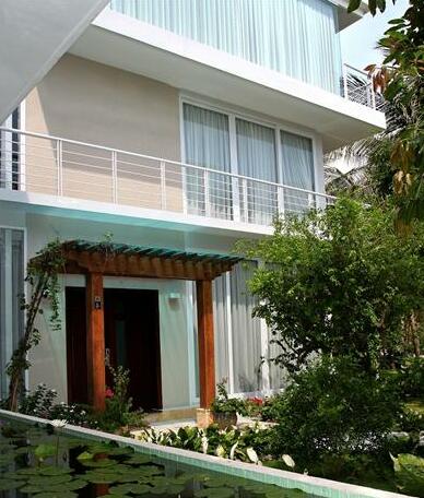 Villa Del Sol Beach Resort & Spa - Photo4