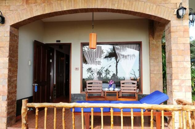 Vinh Suong Seaside Hotel and Resort - Photo4