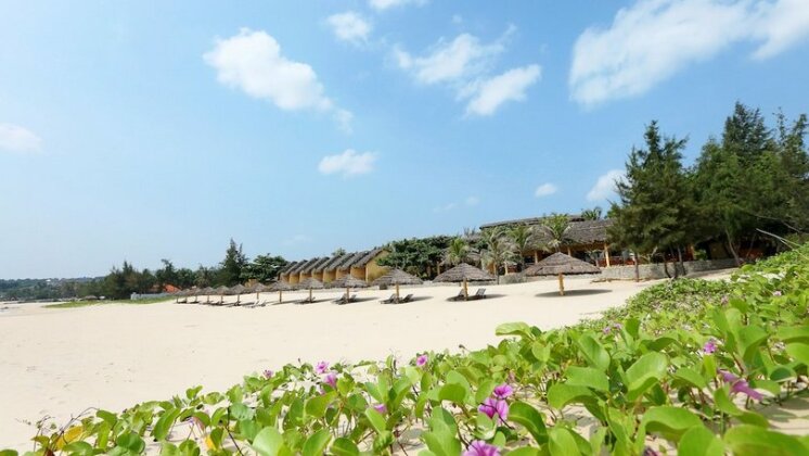 White Sand Resort - Photo2