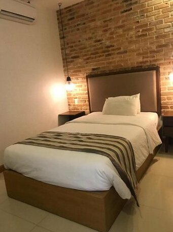 Elegant Hotel Pleiku
