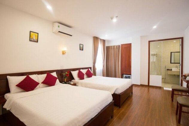 Le Centre Hotel - Photo3