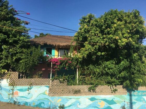 Confetti House - Photo2