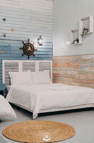Sea & Sail Hostel - Photo4