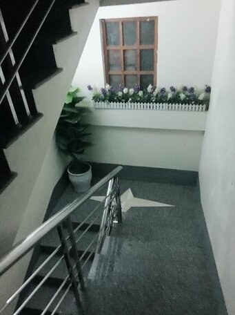 Hung Giang Guesthouse - Photo3