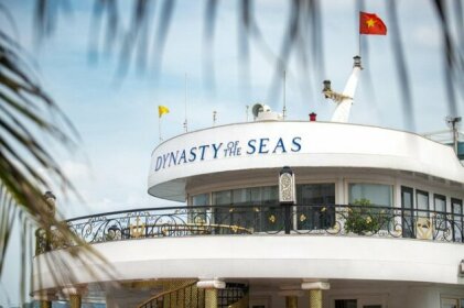 Dynasty Cruises Halong